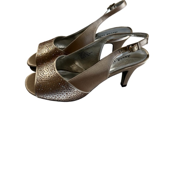 pretty little thing rose gold dress Gold Digger Flats in Gold- Women's (S (5.5/6.5)) Gold / Small(5.5/6.5) main image 1